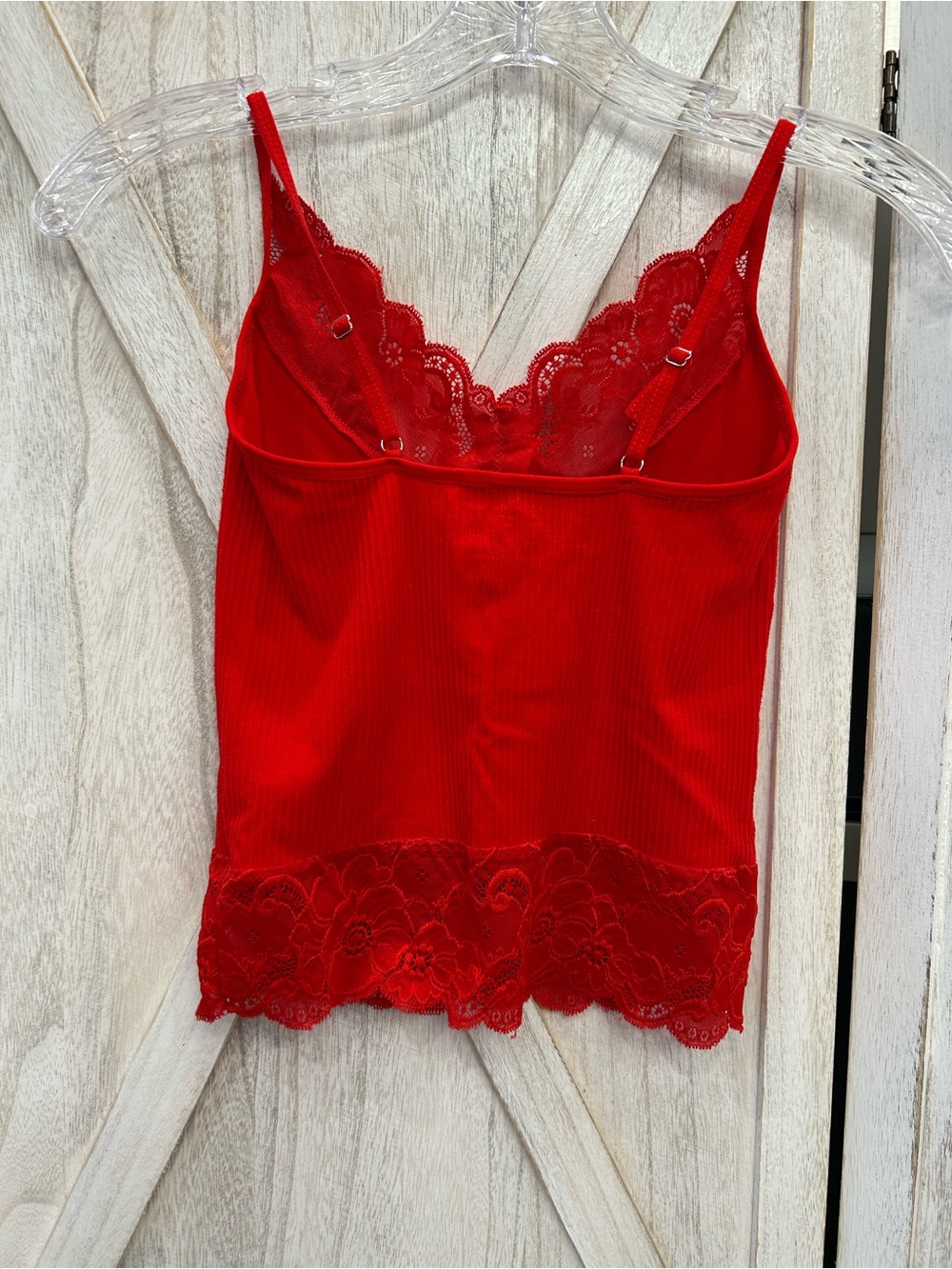 Active Basic Red Ribbed Lace-Trim Cami - Picture 2 of 6